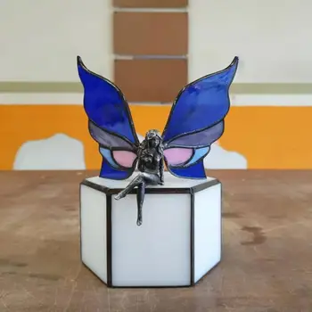 Butterfly Fairy Figurka Sběratelská Ideální Dárek Pryskyřice Řemesla Sedí Křídla Motýlí Víla Socha Model pro Obývací Pokoj